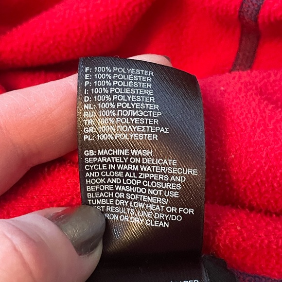 The North Face Polartec RU/14 Women’s SMALL Red Fleece Pullover 1/4 Zipper - Picture 4 of 10